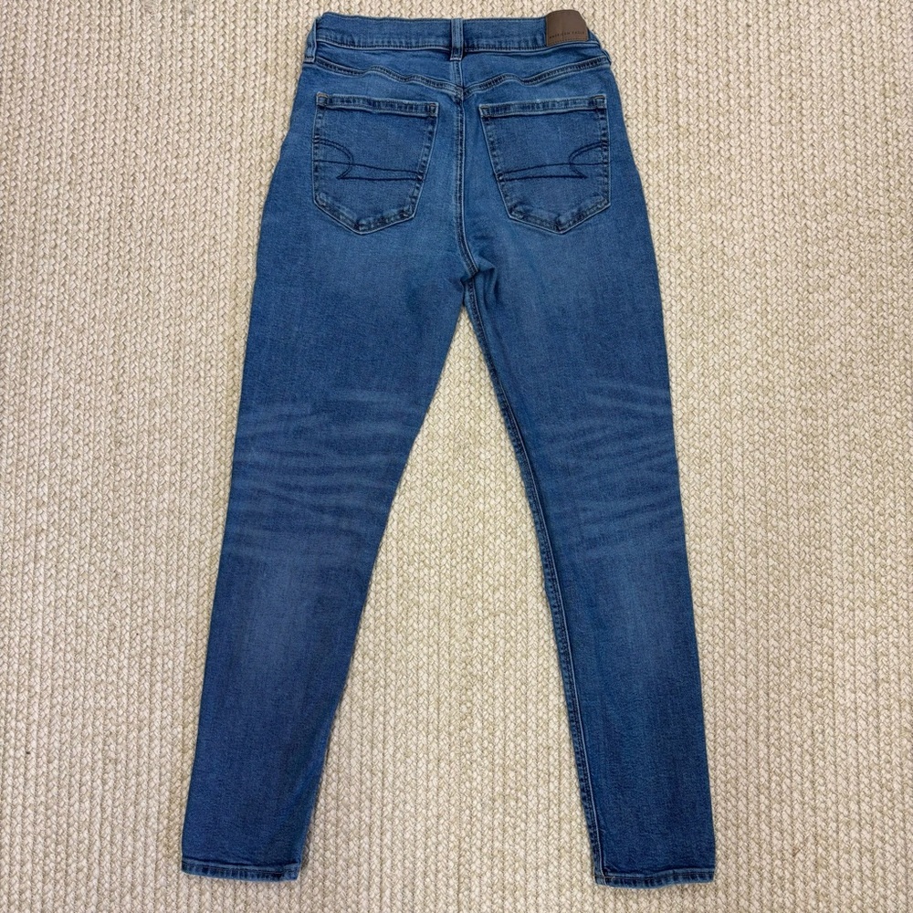 American Eagle Women’s Jeans Bundle Size 6 – ‘90s Skinny + Distressed Mom Jeans - Picture 3 of 16